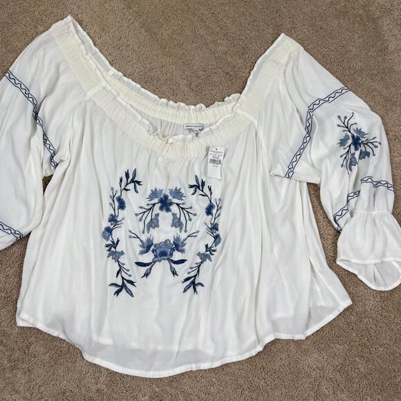 American Eagle Shirt Womens XXL White Embroidered Bohemian Off Shoulder Crop NWT - Picture 2 of 11
